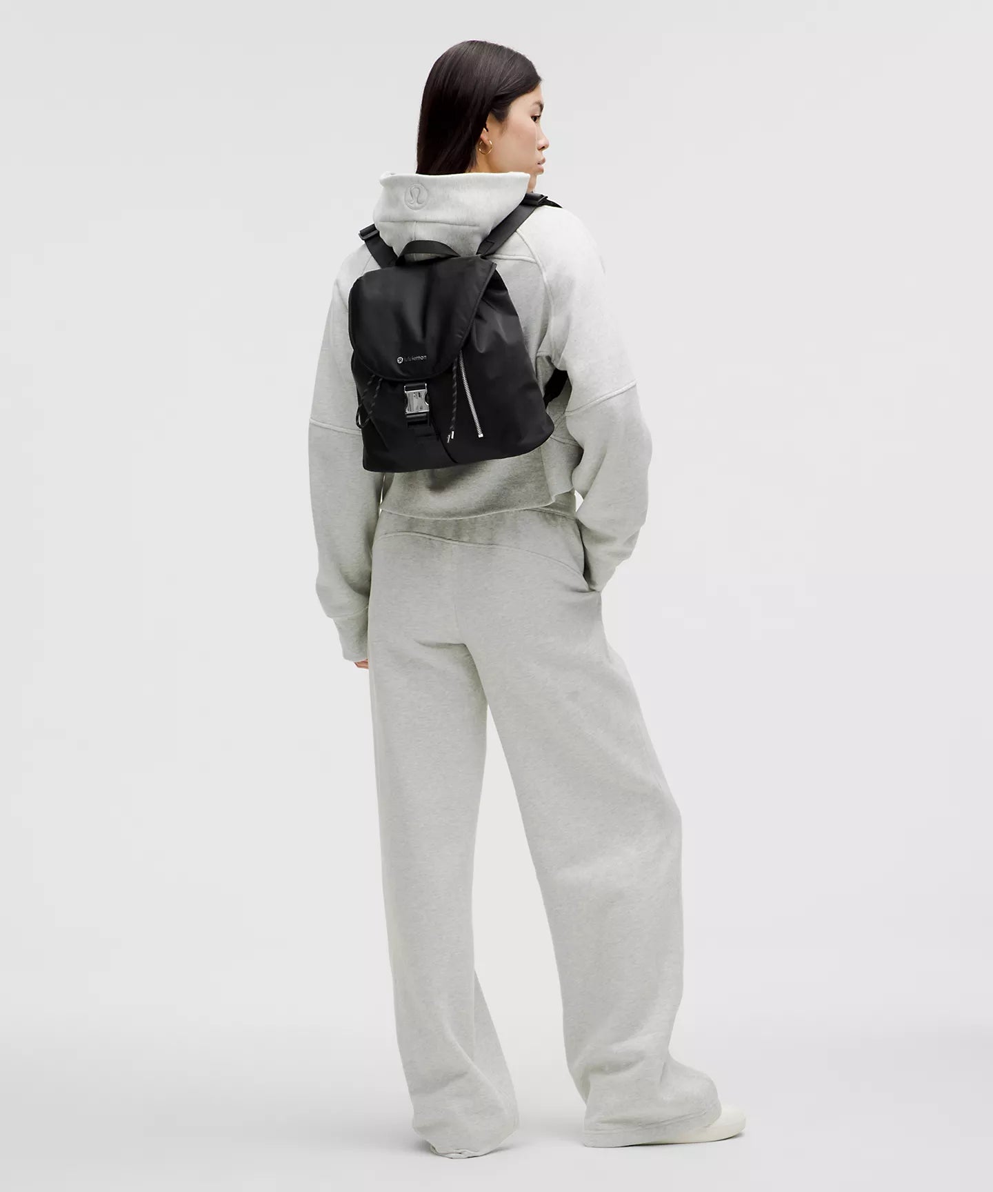 Lululemon Backpack Drawstring Bucket Backpack Black New With Tags 10L