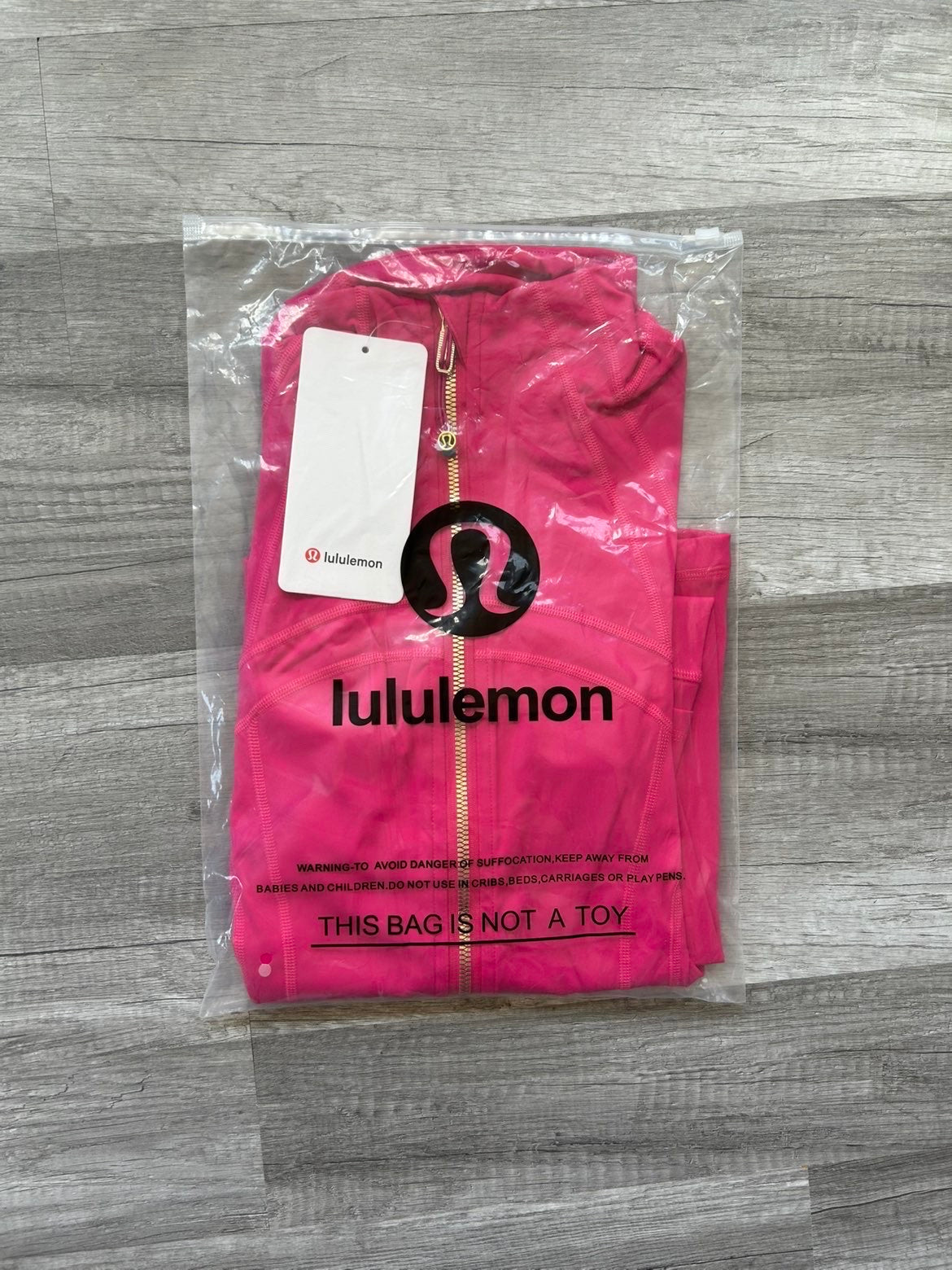 Lululemon Define Jacket Nulu Pink and Gold Zipper Size 6 Small New With Tags