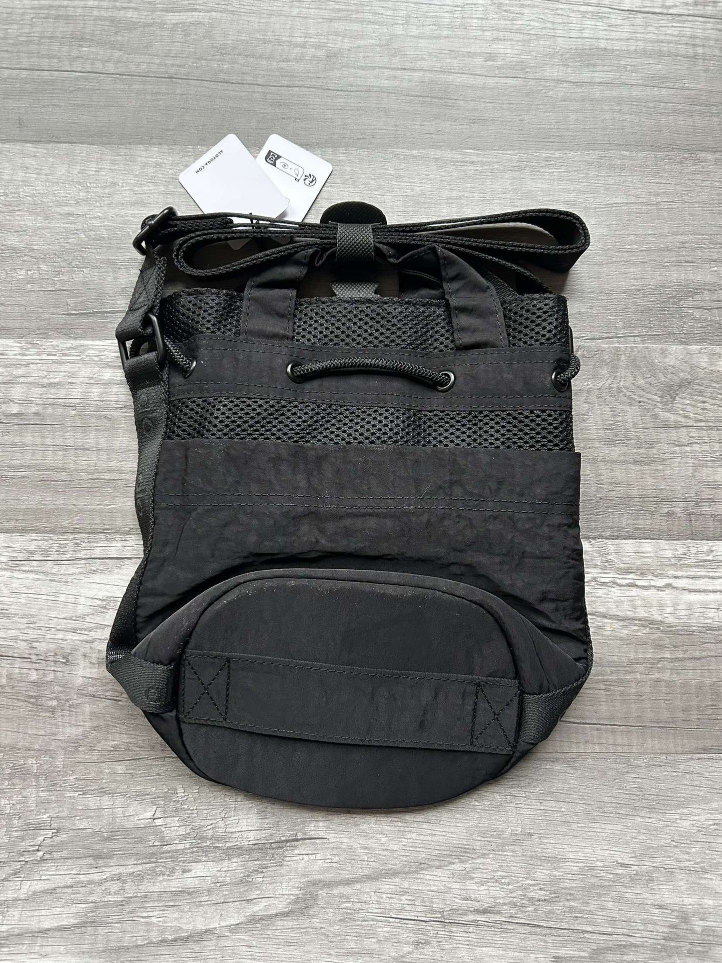 Alo Yoga Crossbody Bucket Bag Black New With Tags