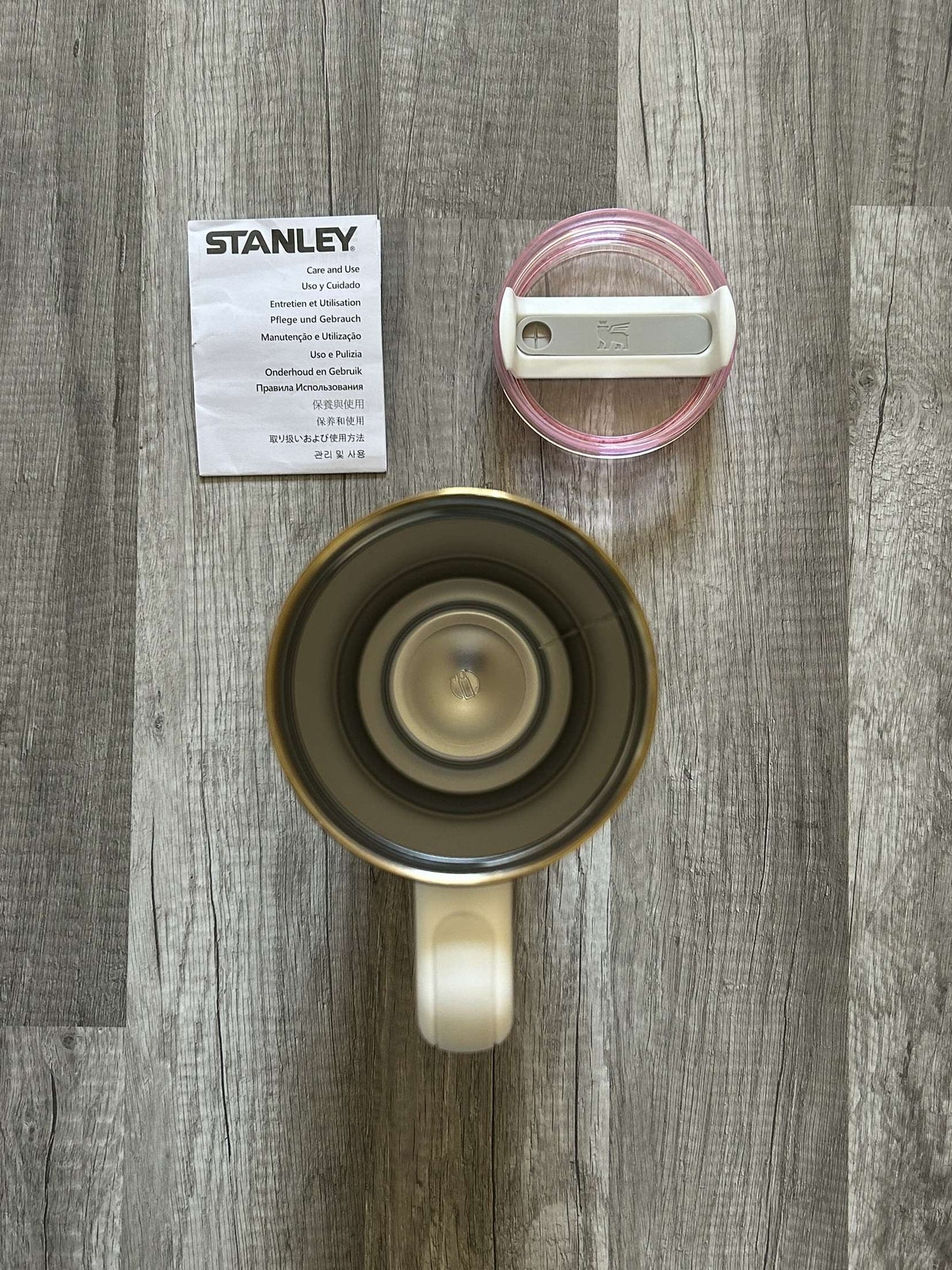 Love Shack Fancy Stanley Tumbler 40oz Quencher H2.0 Ribbon Rosa Pink and White