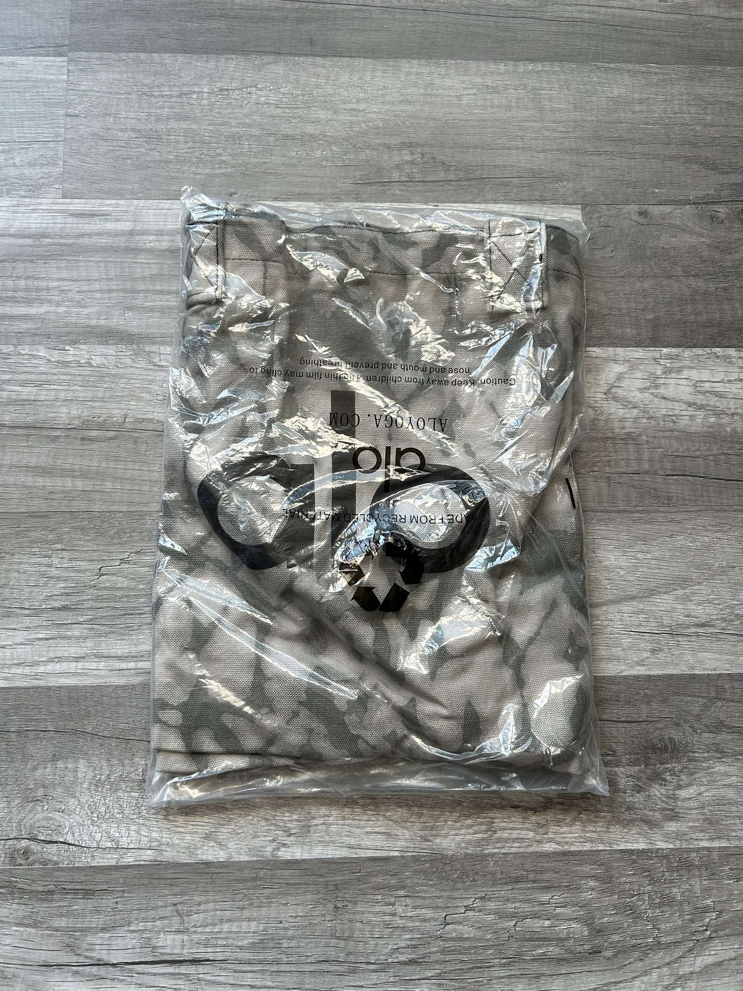 Alo Yoga Canvas Iconic Shopper Tote Bag Gray Tie Die