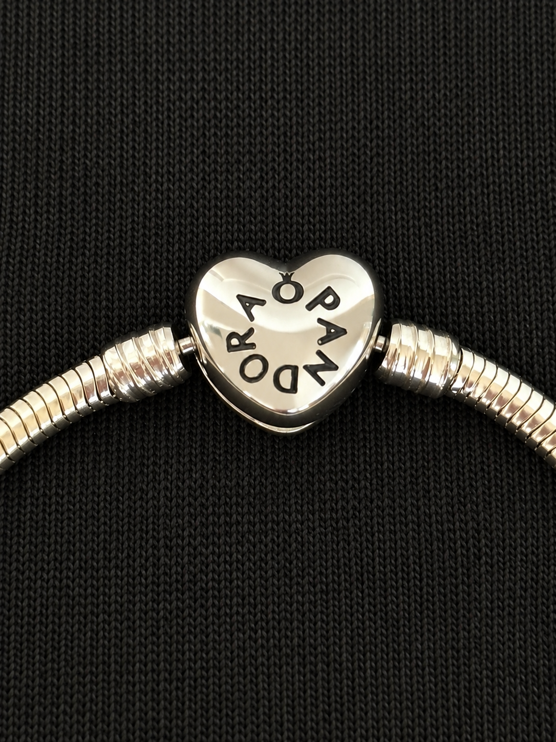 Pandora Bracelet Heart Clasp Snake Chain Silver