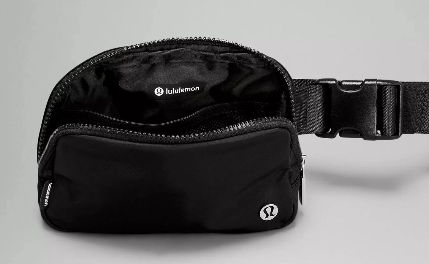 Lululemon Everywhere Belt Bag Black New With Tags 1L