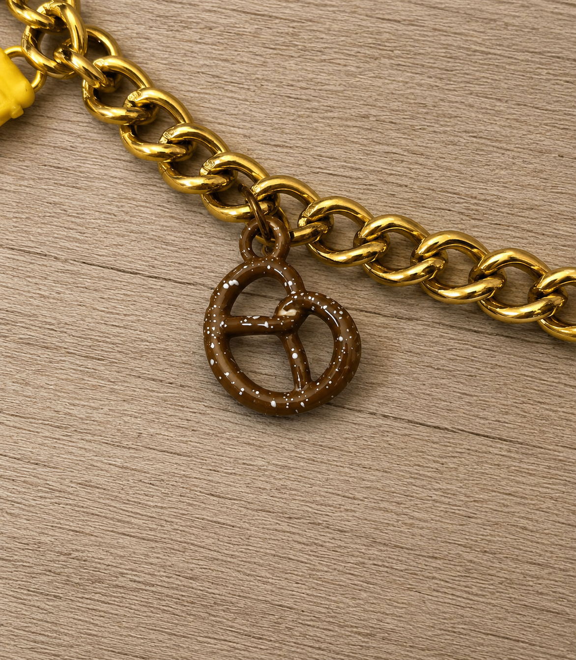 Coach New York Motif Chain Bag Charm Cab Pretzel Liberty Apple Brass Gold Brand New