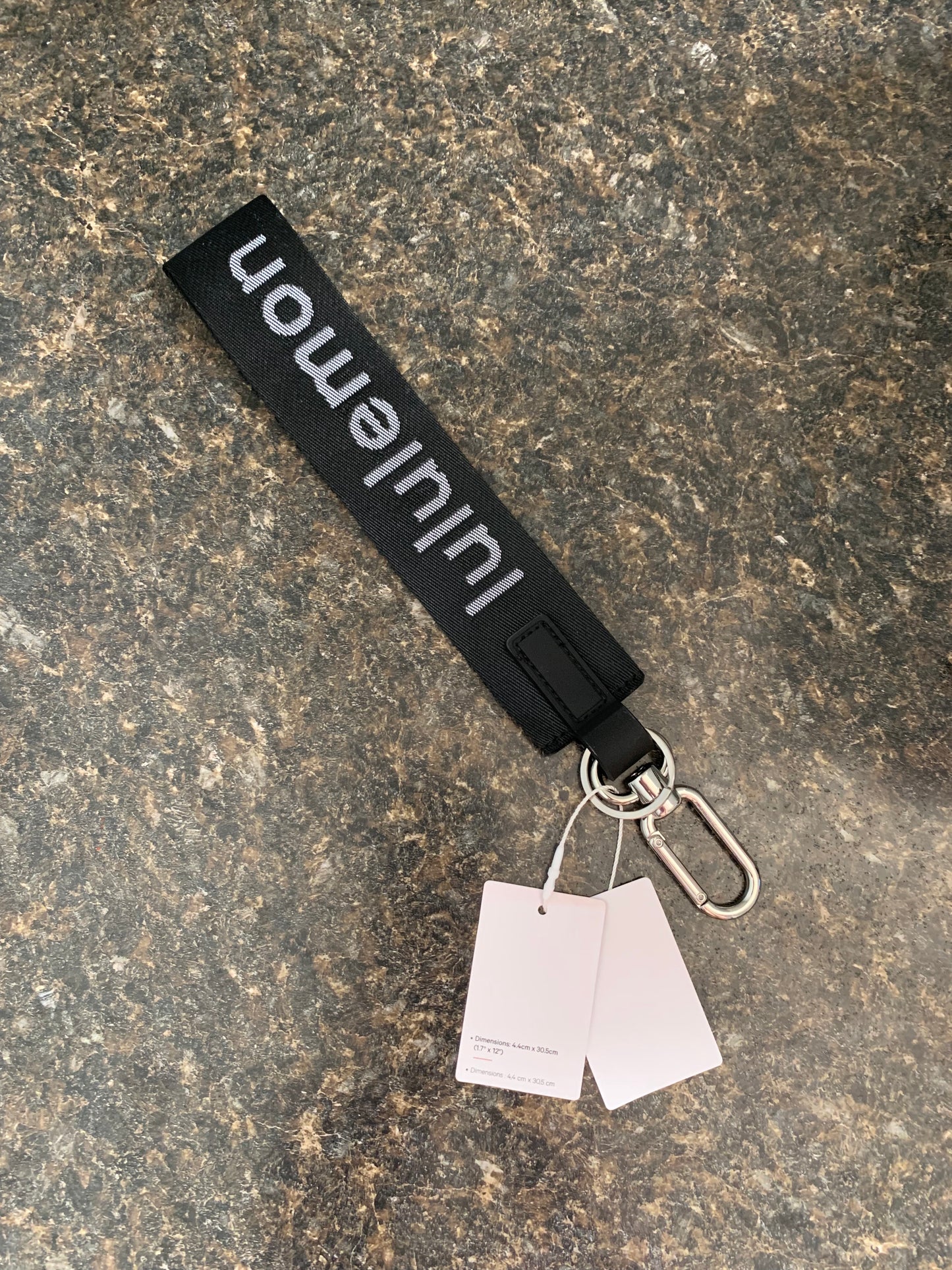 Lululemon Never Lost Keychain Black White New With Tags
