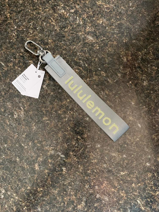 Lululemon Never Lost Keychain Grey Green New With Tags