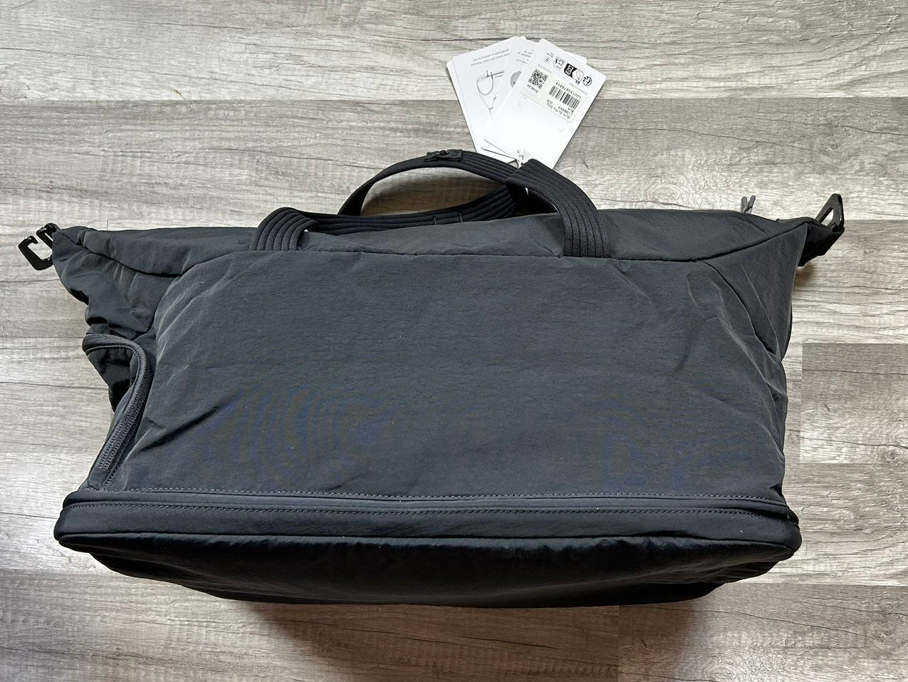 Lululemon 3-in-1 Gym Duffle Bag Black New With Tags 30L