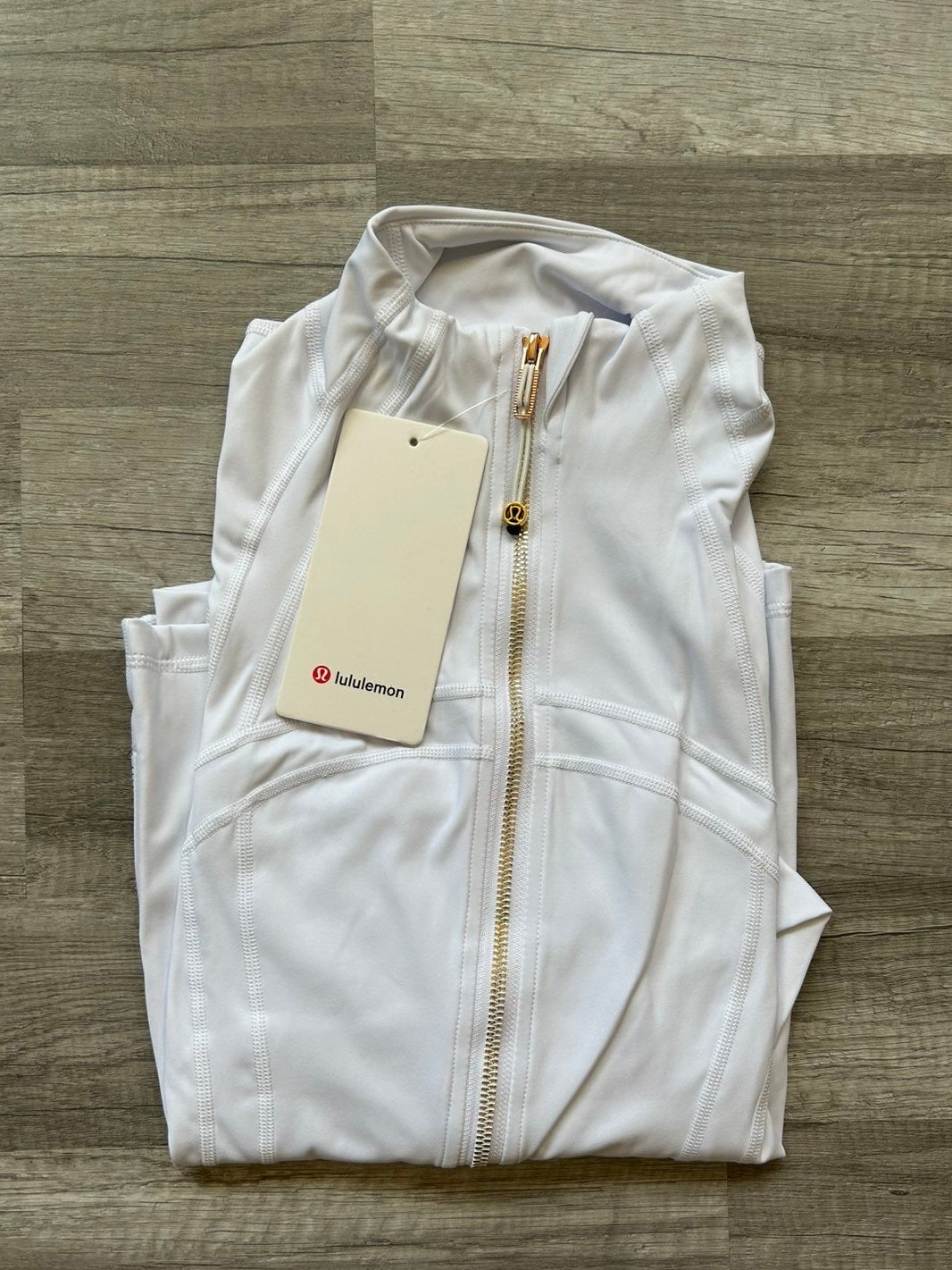 Lululemon Define Jacket Nulu White and Gold Zipper Size 6 Small New With Tags