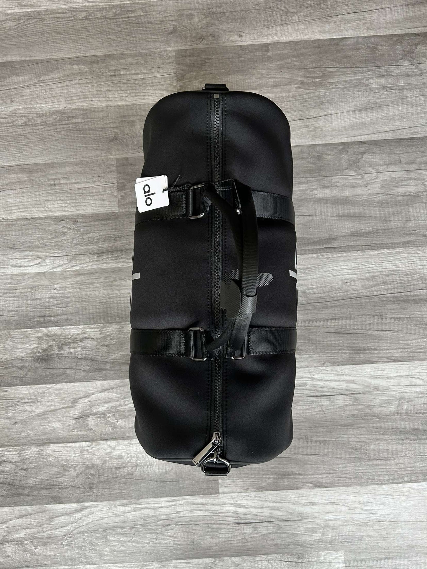 Alo Yoga Traverse Duffle Bag Black New With Tags