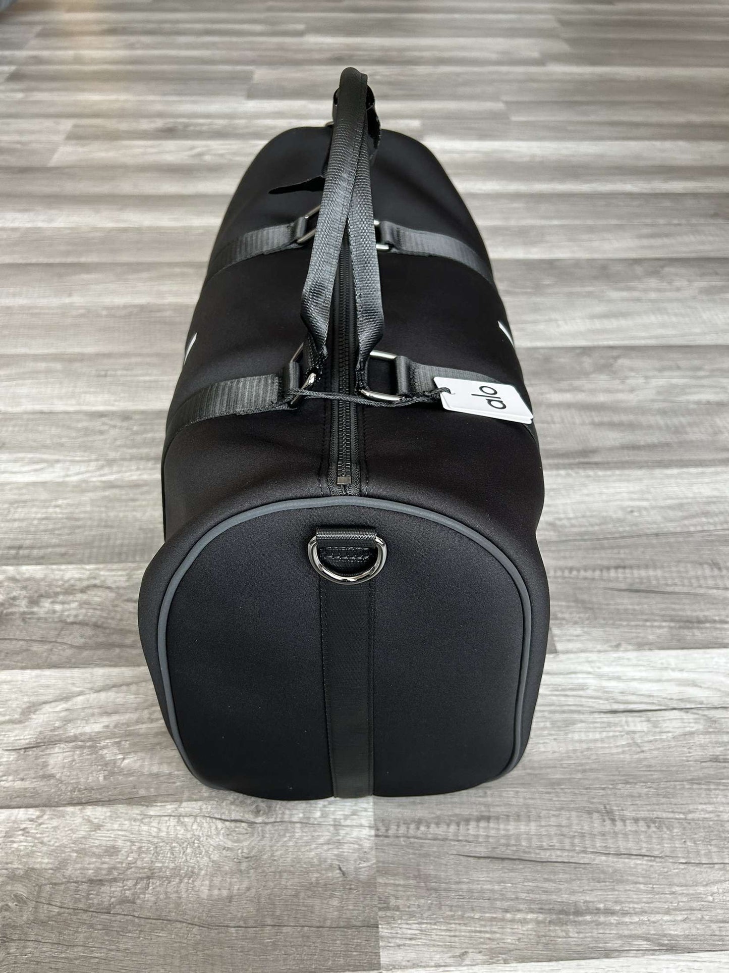 Alo Yoga Traverse Duffle Bag Black New With Tags