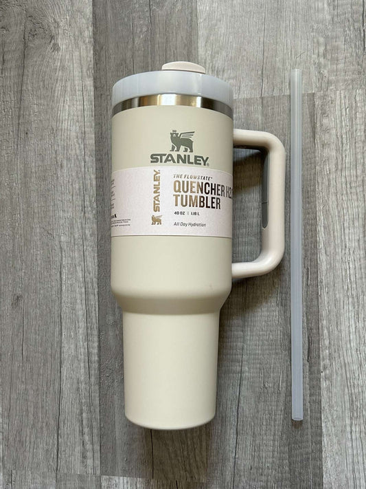 Stanley Tumbler 40oz Quencher H2.0 Flowstate Dune Tan Cream Stanley Cup