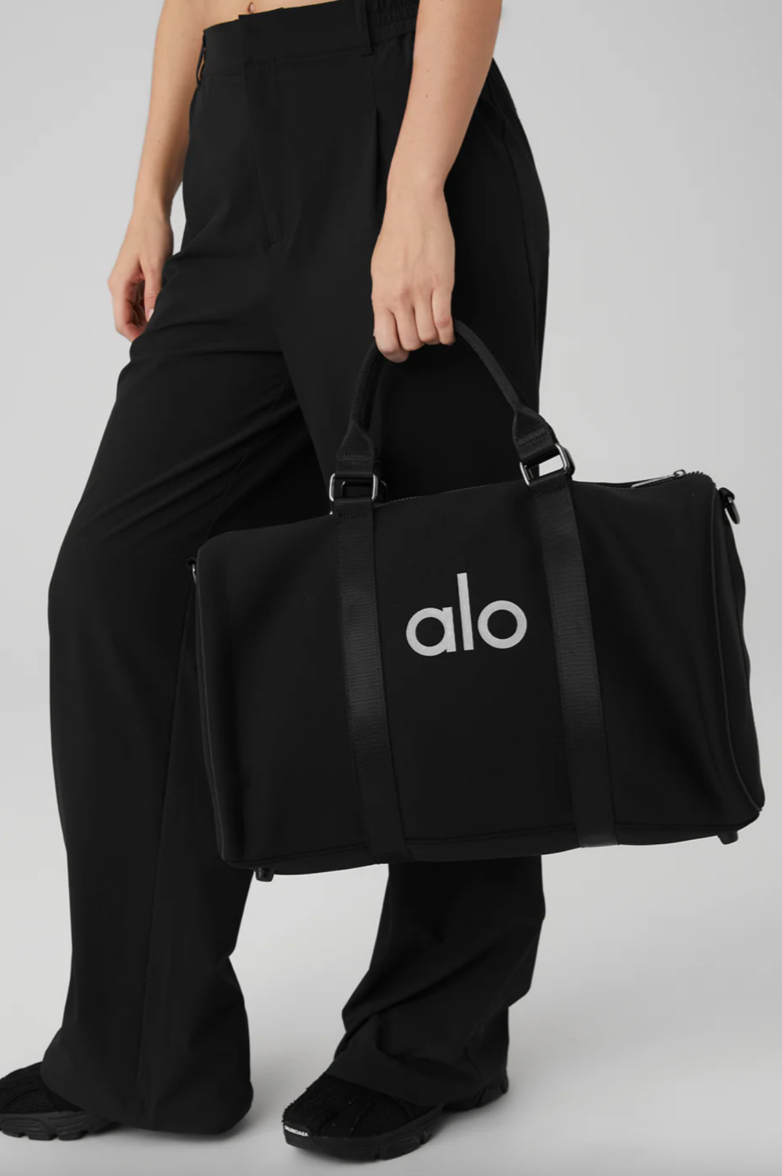 Alo Yoga Traverse Duffle Bag Black New With Tags